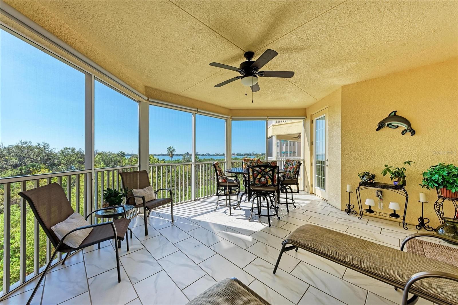 250 HIDDEN BAY DR #301
