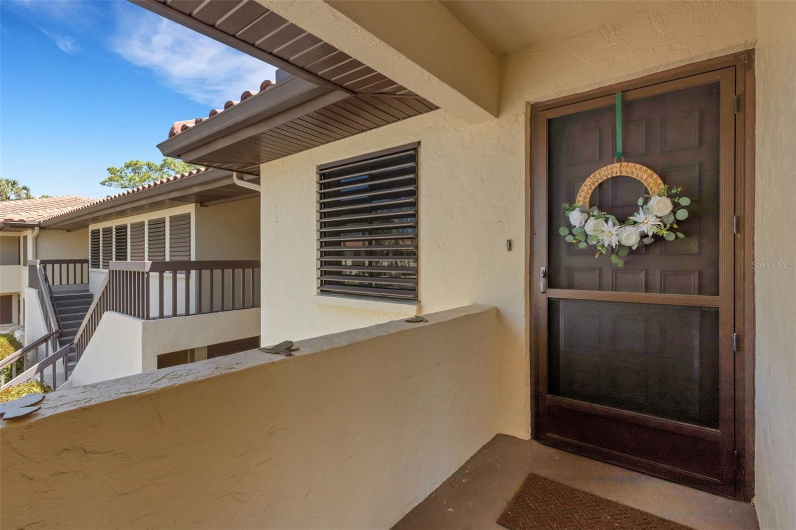 5252 LAKE VILLAGE DR #54