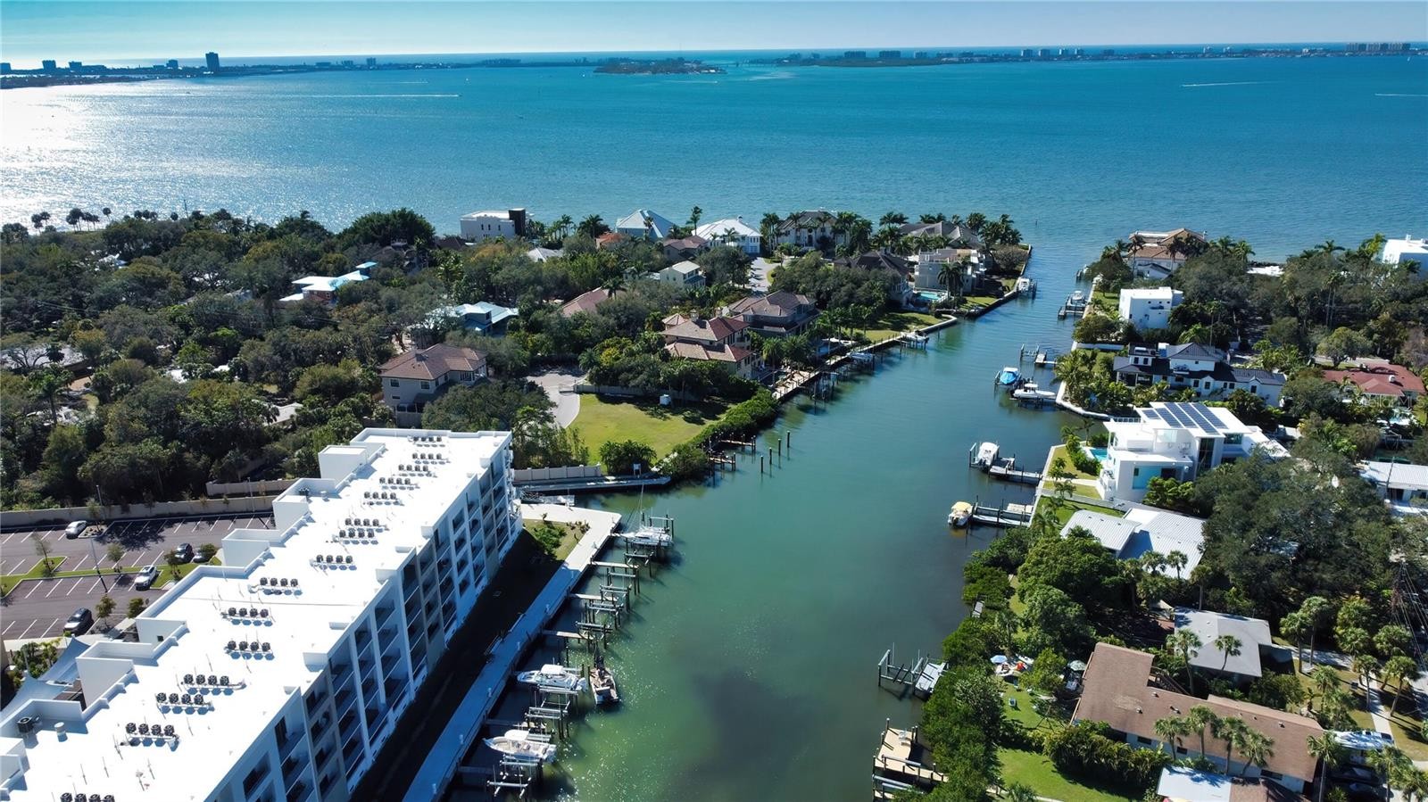 1703 N TAMIAMI TRL #203