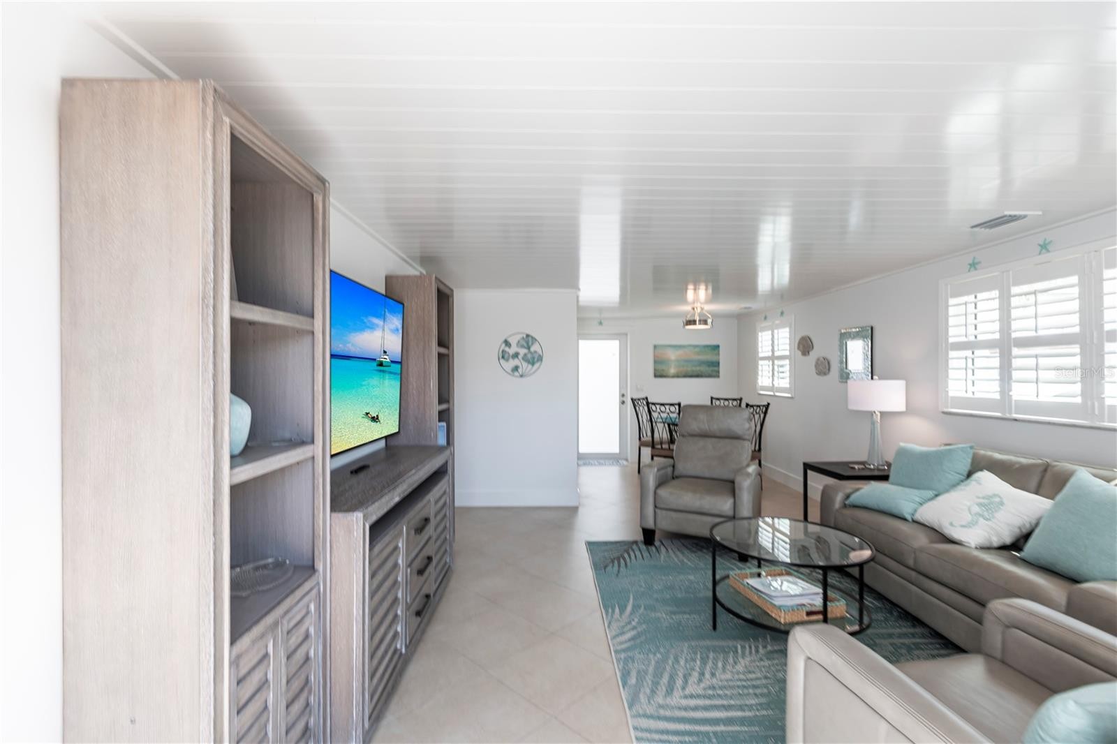 6154 MIDNIGHT PASS RD #A1