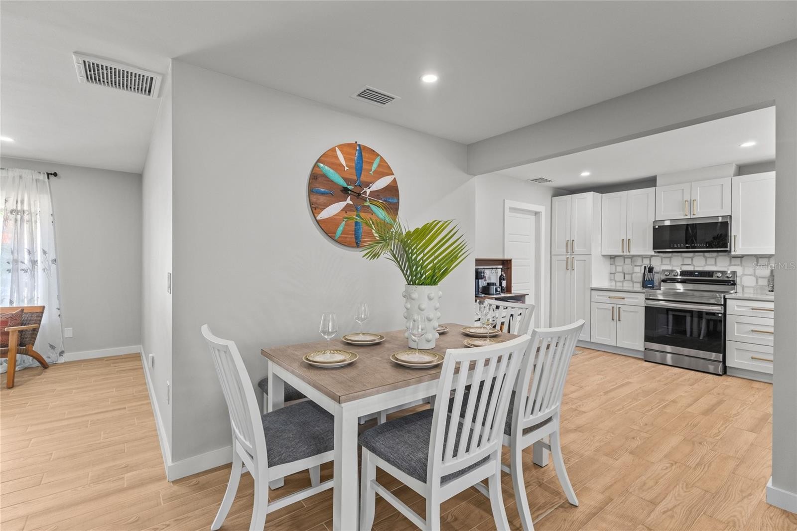 7307 14TH AVE W