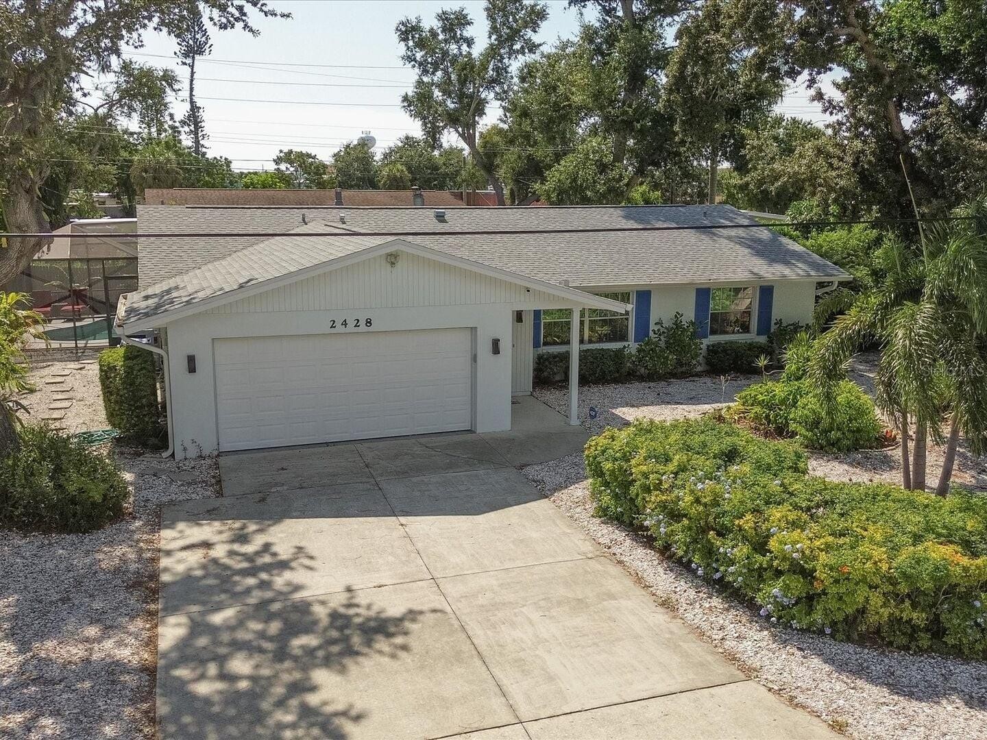 2428 WHIPPOORWILL CIR