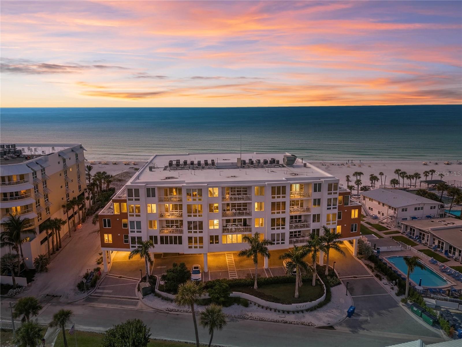 1035 SEASIDE DR #404