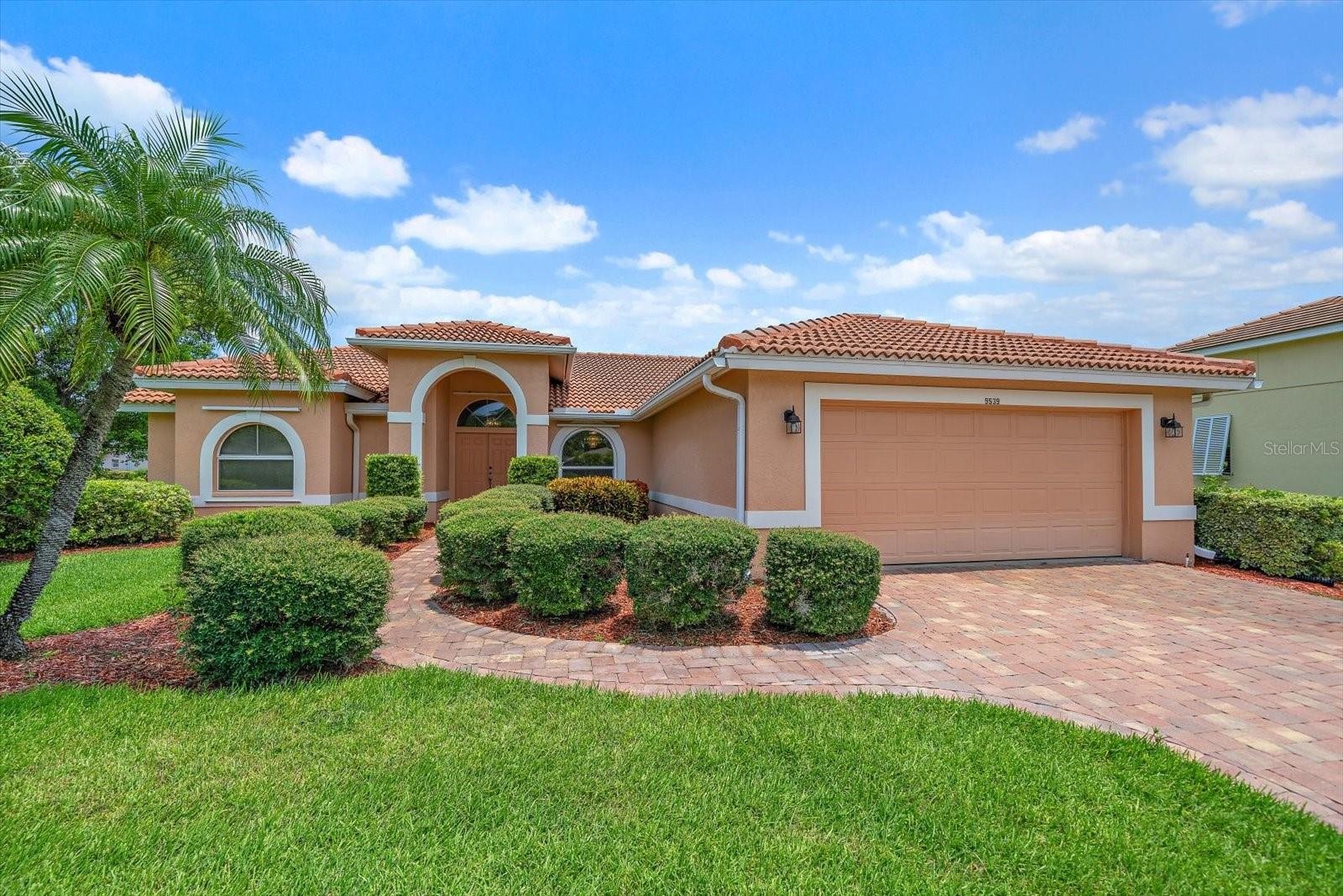 9539 HAWKSMOOR LN