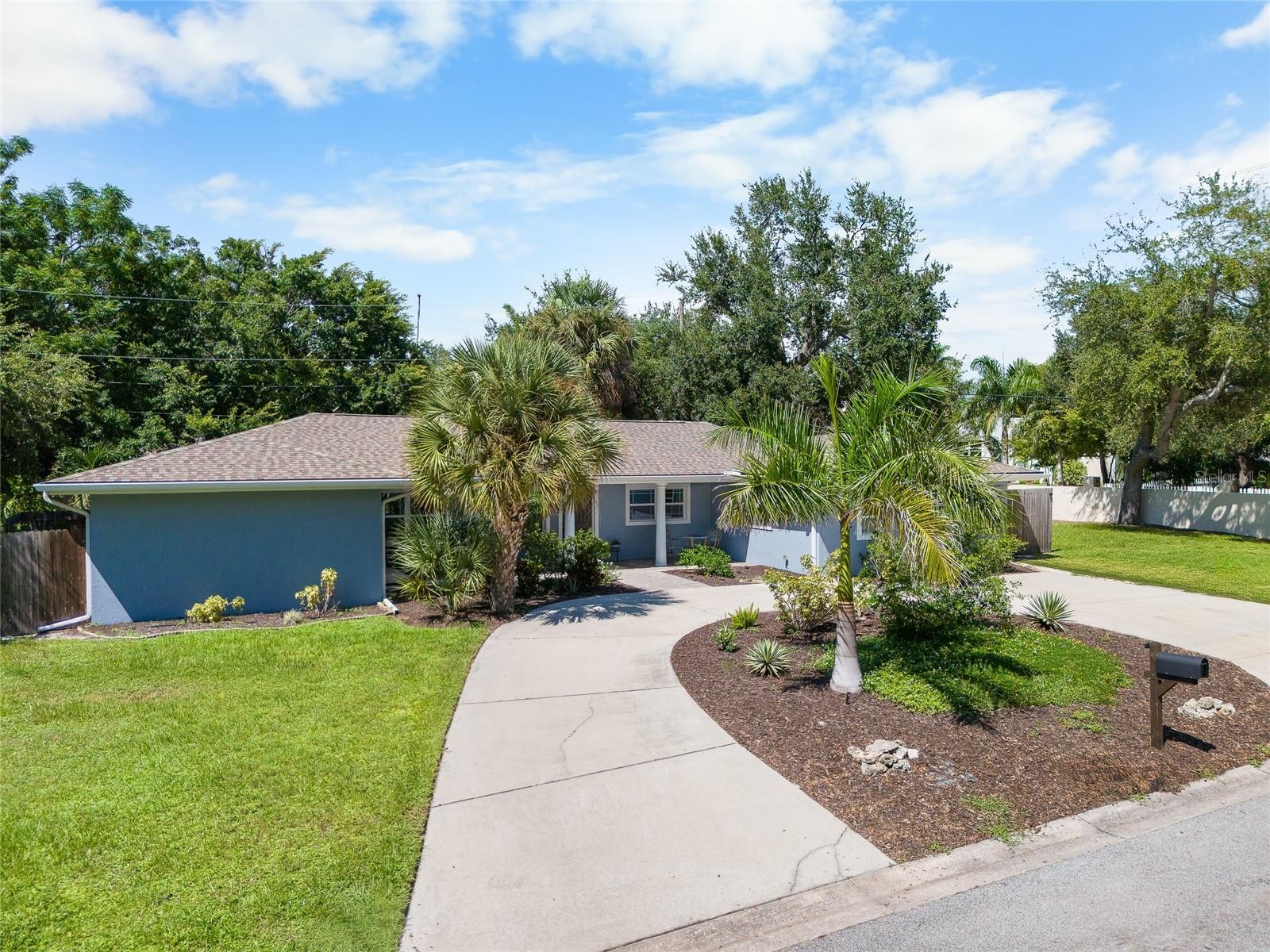 771 INDIAN BEACH CIR