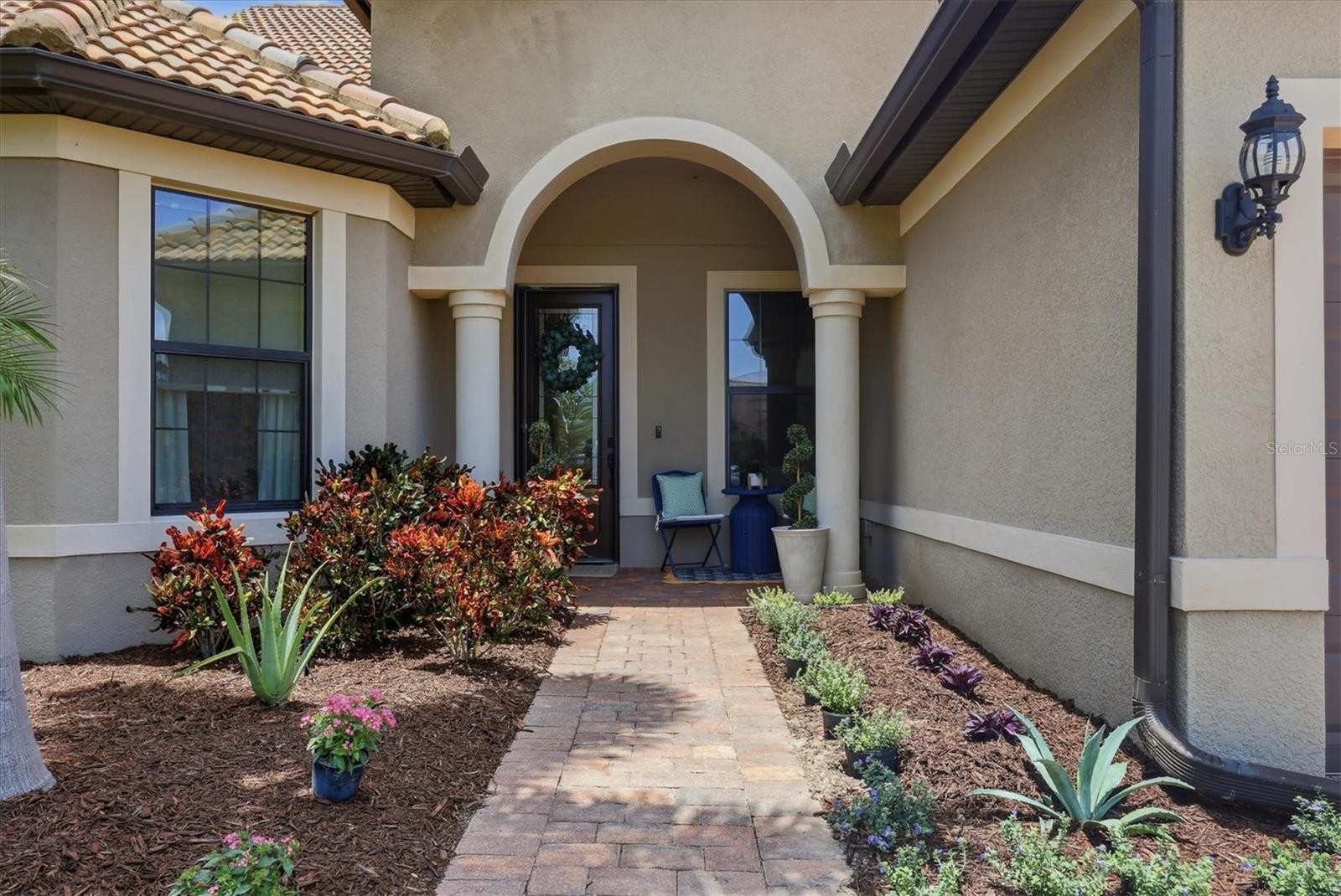 17203 CORINNA PL