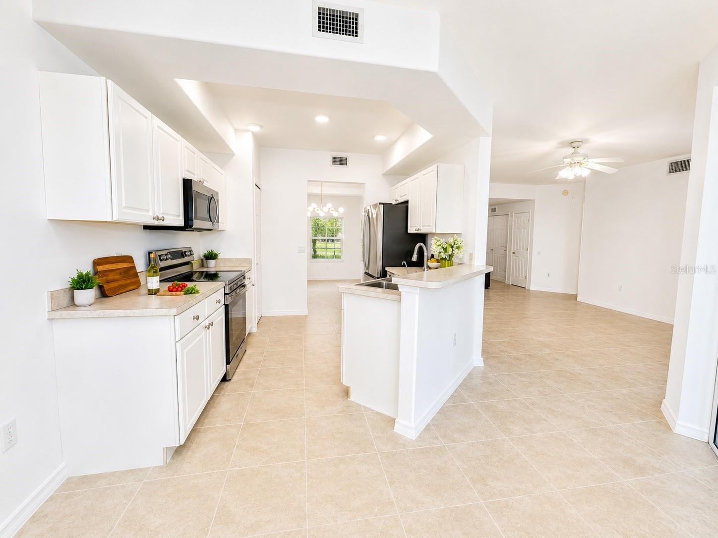 4463 CINNAMON DR #2502