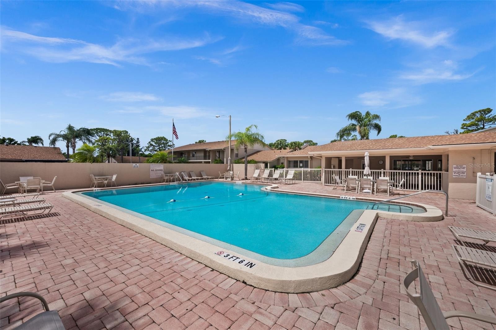 2763 WOODGATE LN #301