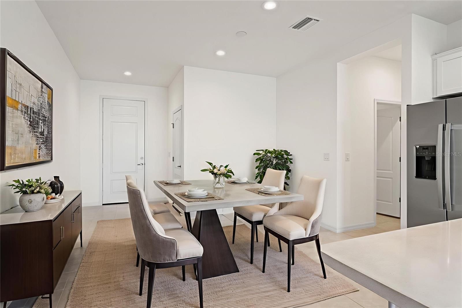 2262 WASHINGTON PALM CT