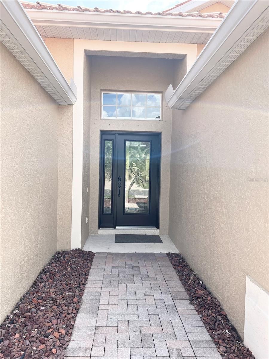 2344 CARAWAY DR
