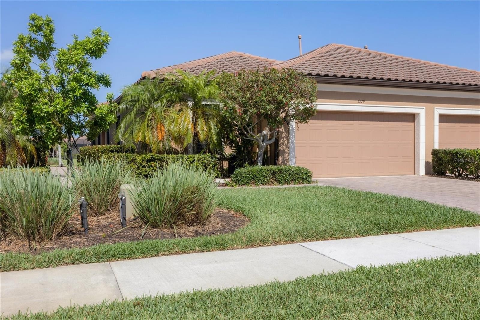 5879 Cavano Dr Sarasota Florida 34231