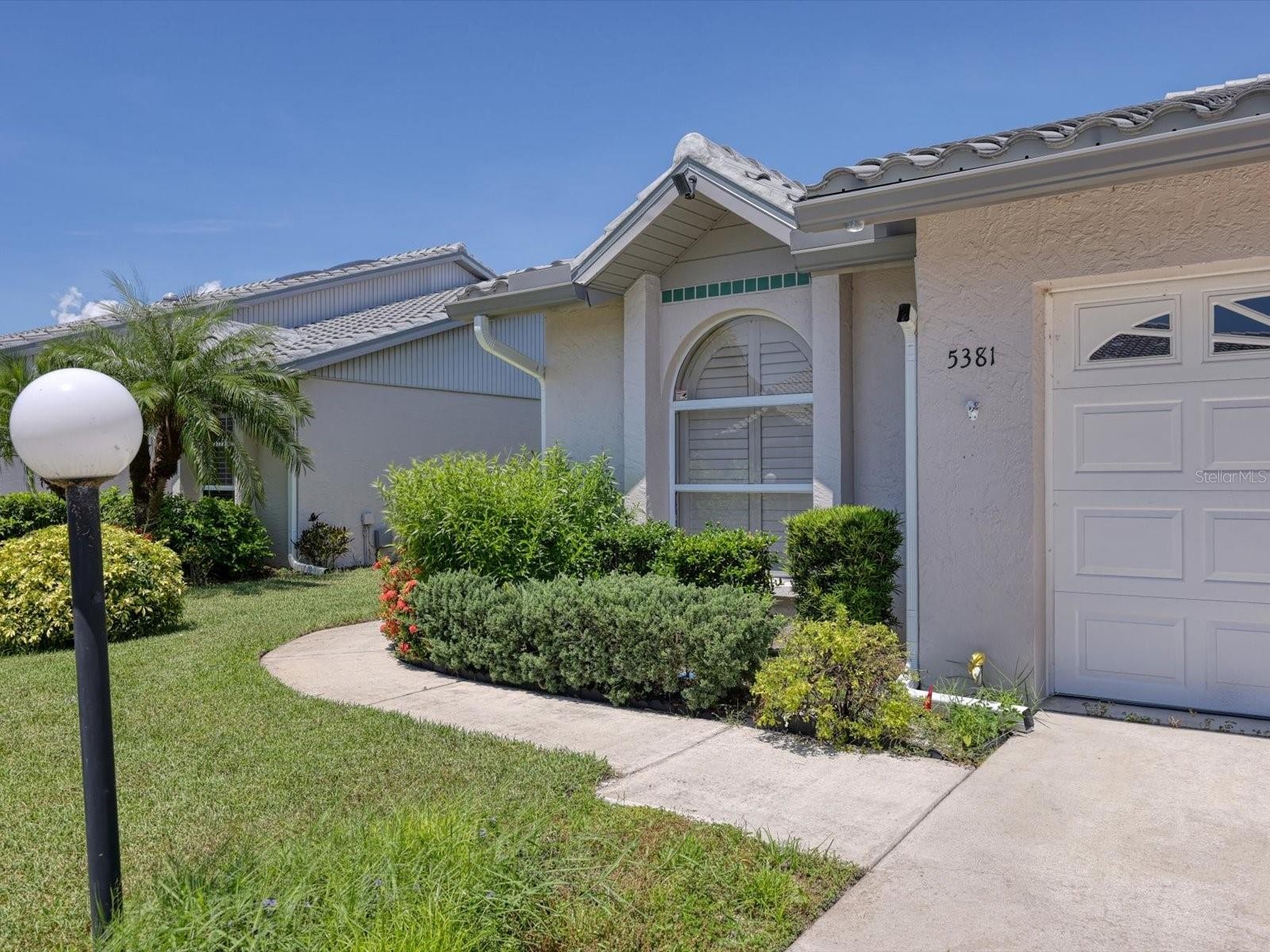5381 KELLY DR #15