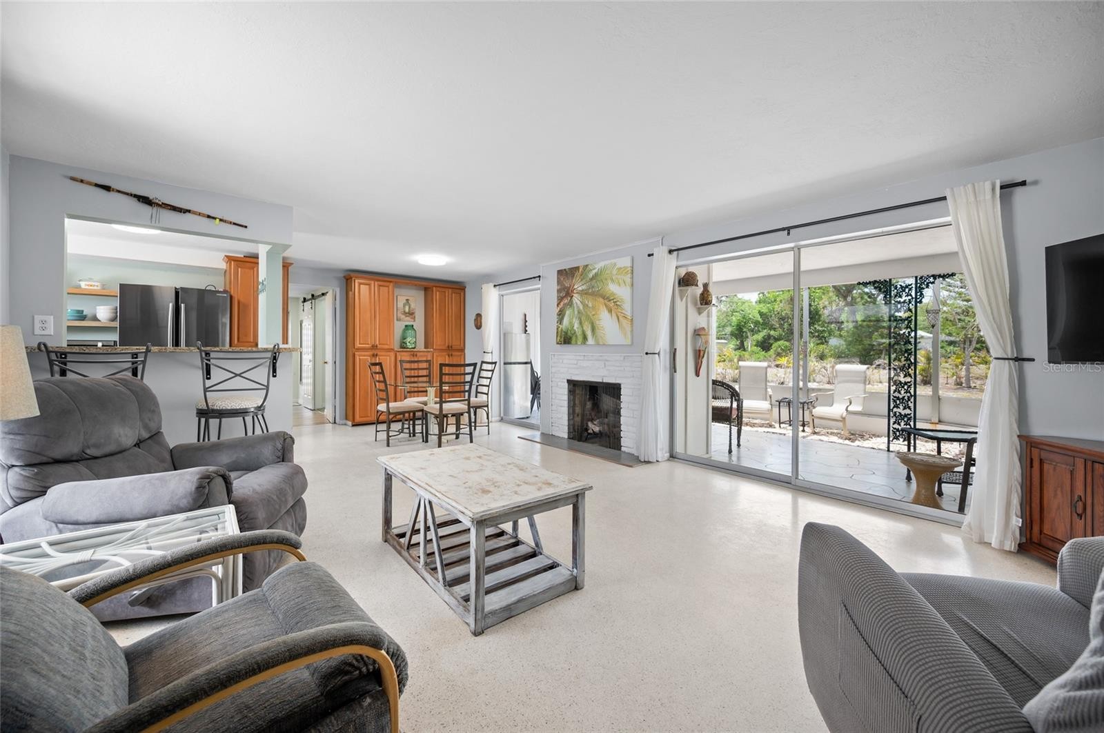 139 HOSMER AVE