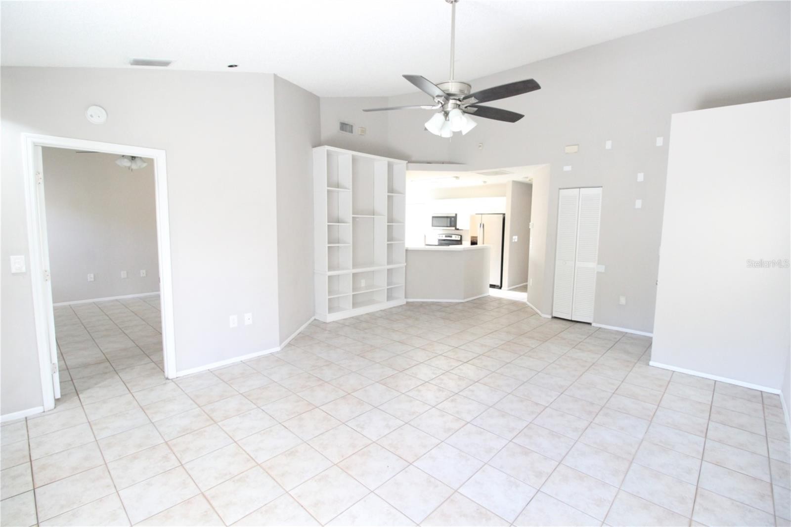 4218 SAINT CHARLES DR