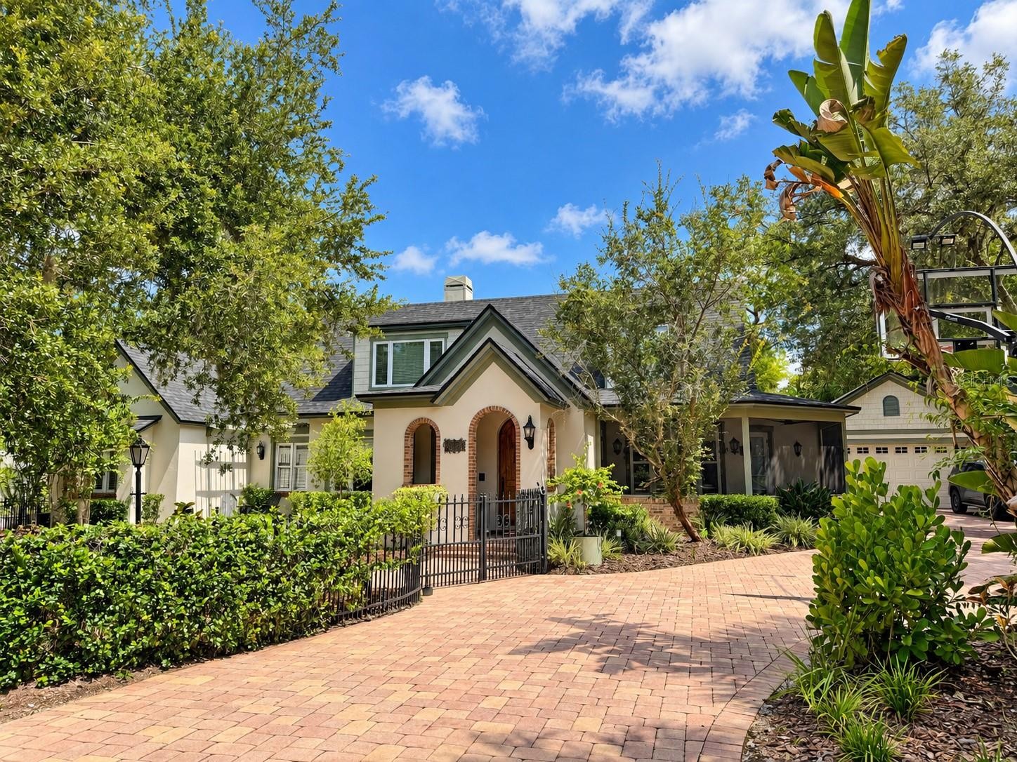 5903 RIVER FOREST CIR