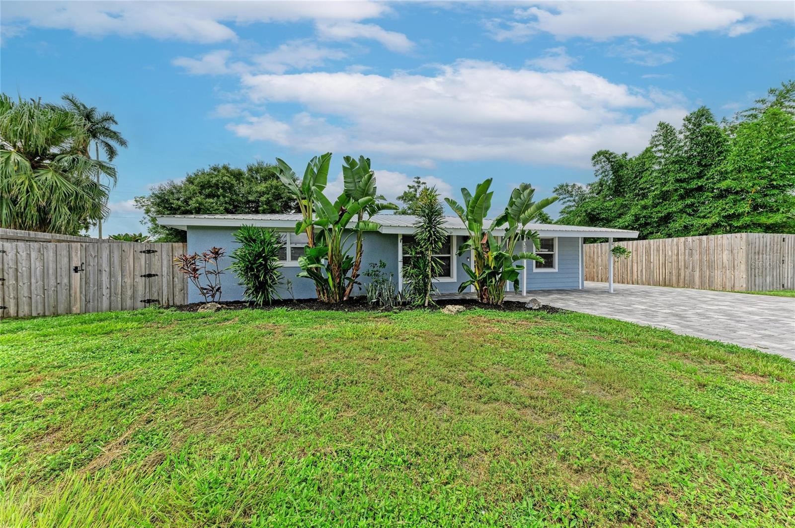 3138 WILLIAMSBURG ST
