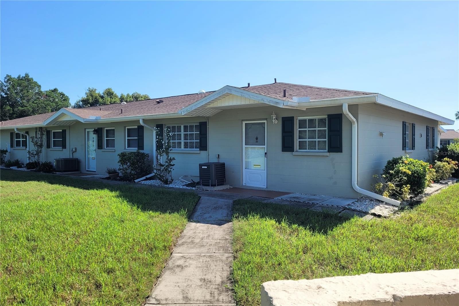 2609 GOLF COURSE DR #403
