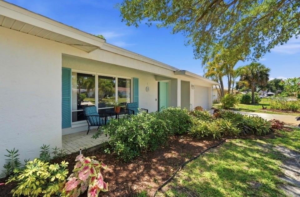 2291 PINE VIEW CIR