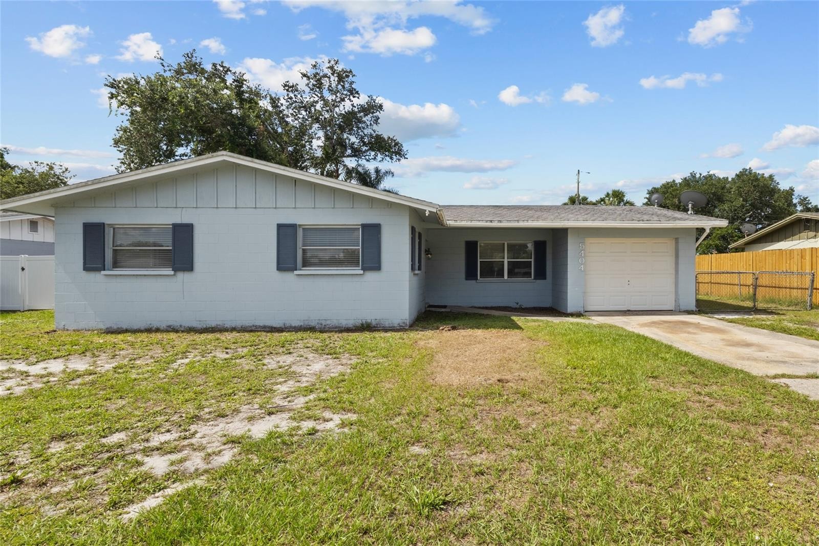 5404 LAURELWOOD PL