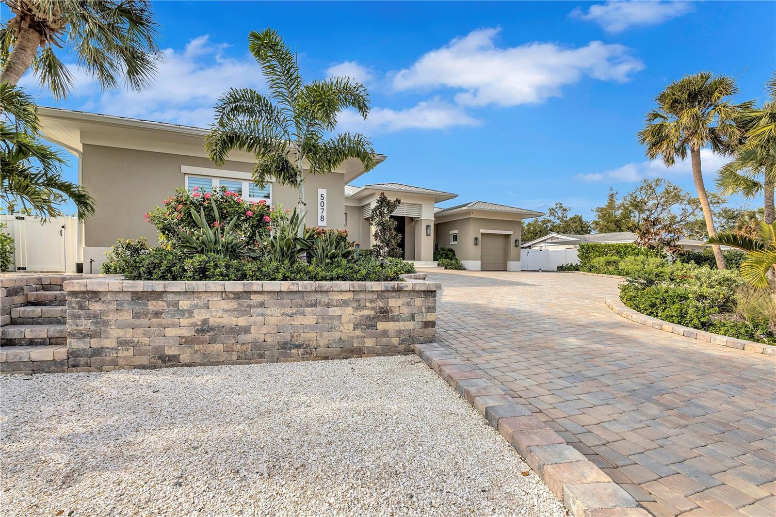 5078 SANDY BEACH AVE