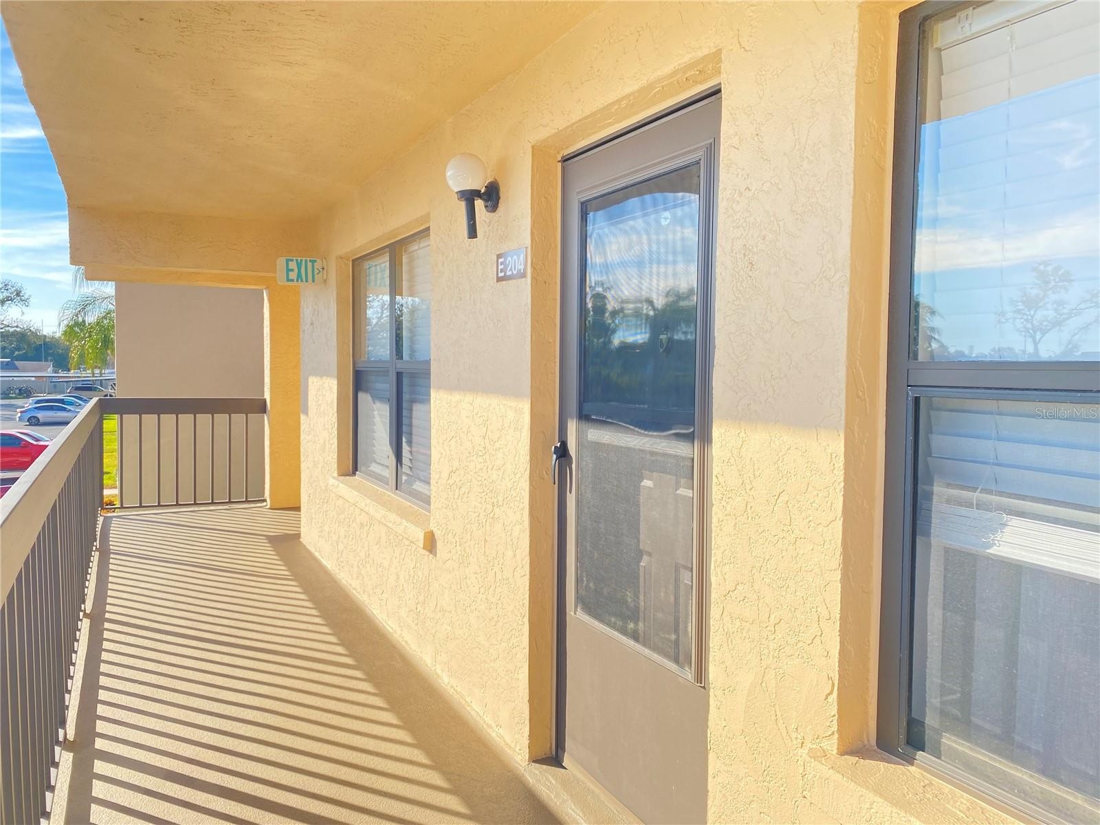 505 30TH AVE W #E204