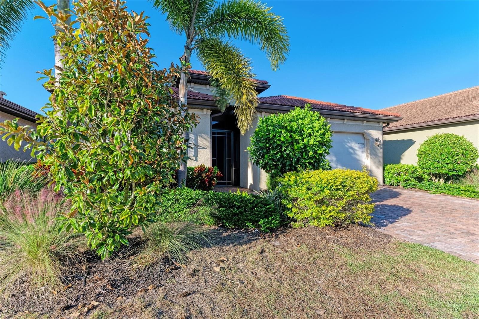228 MARAVIYA BLVD