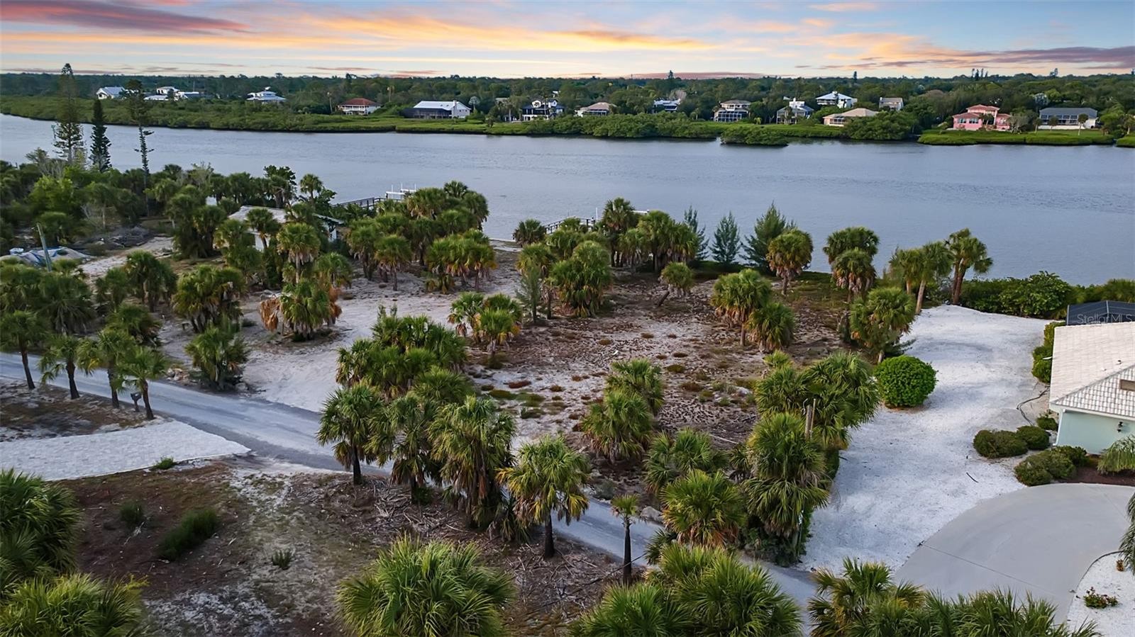 N MANASOTA KEY RD