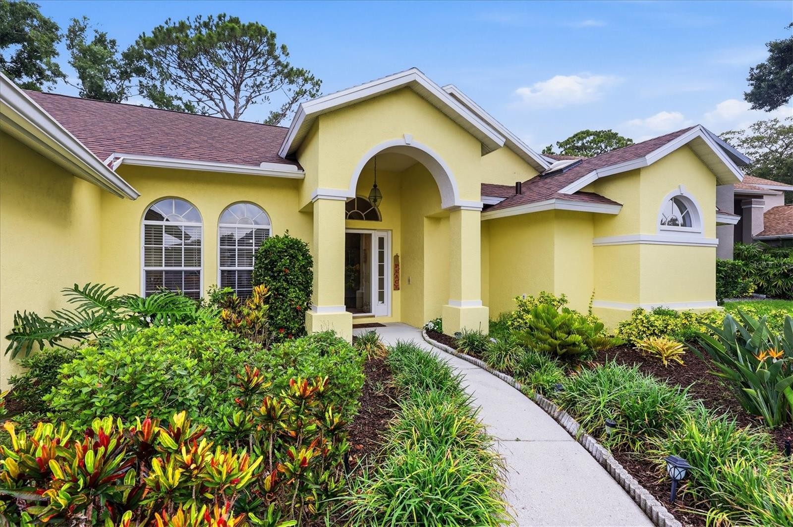 3510 CRYSTAL LAKES CT