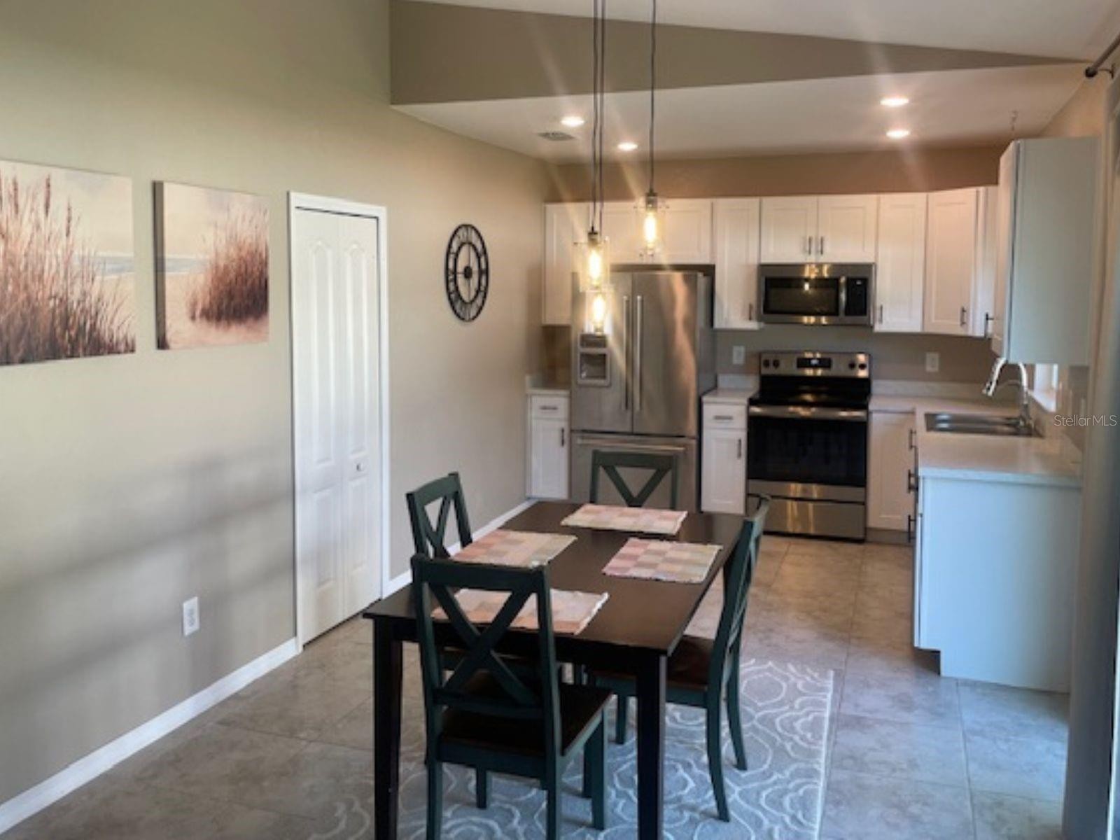 2966 BAY CITY TER