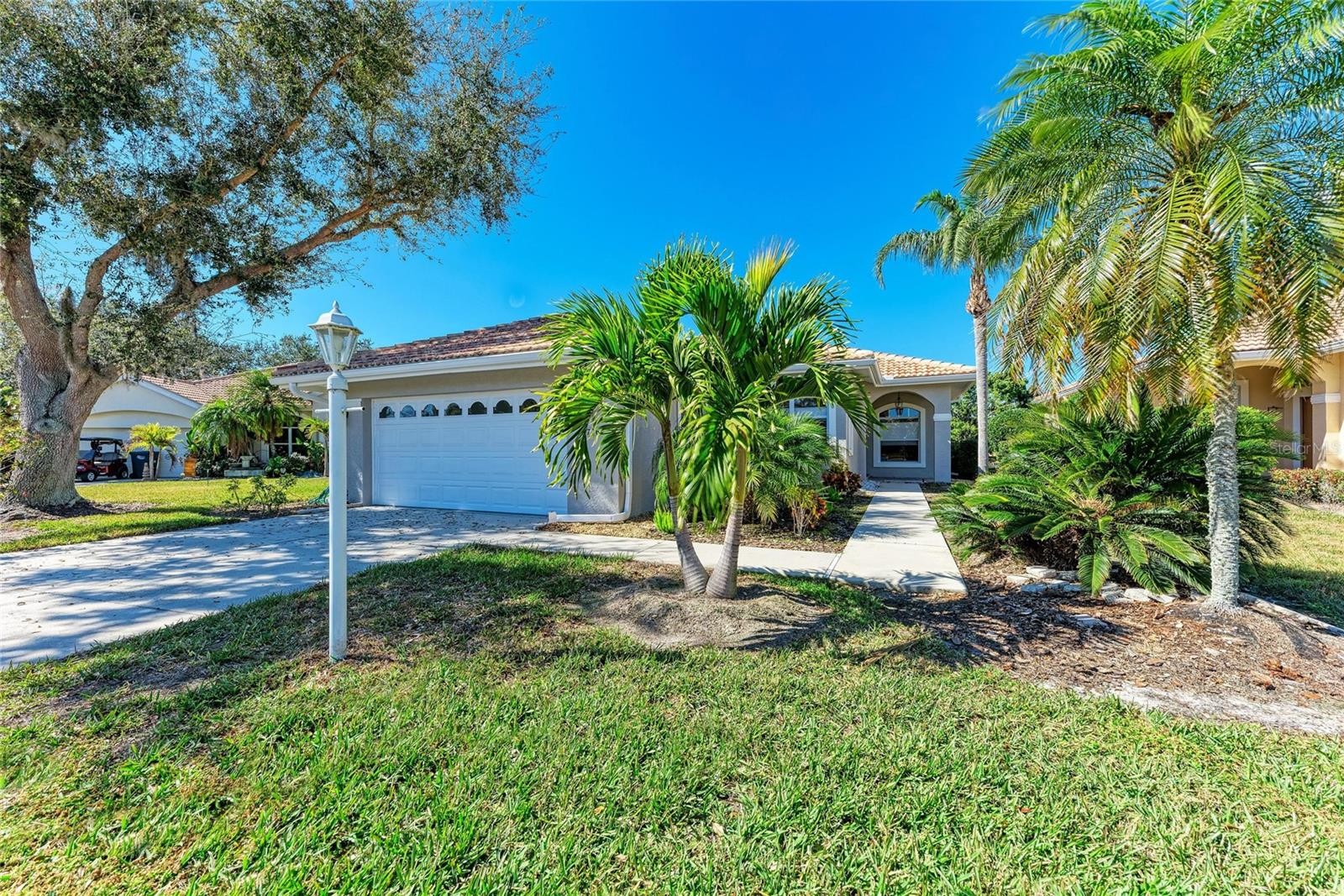 6726 HICKORY HAMMOCK CIR