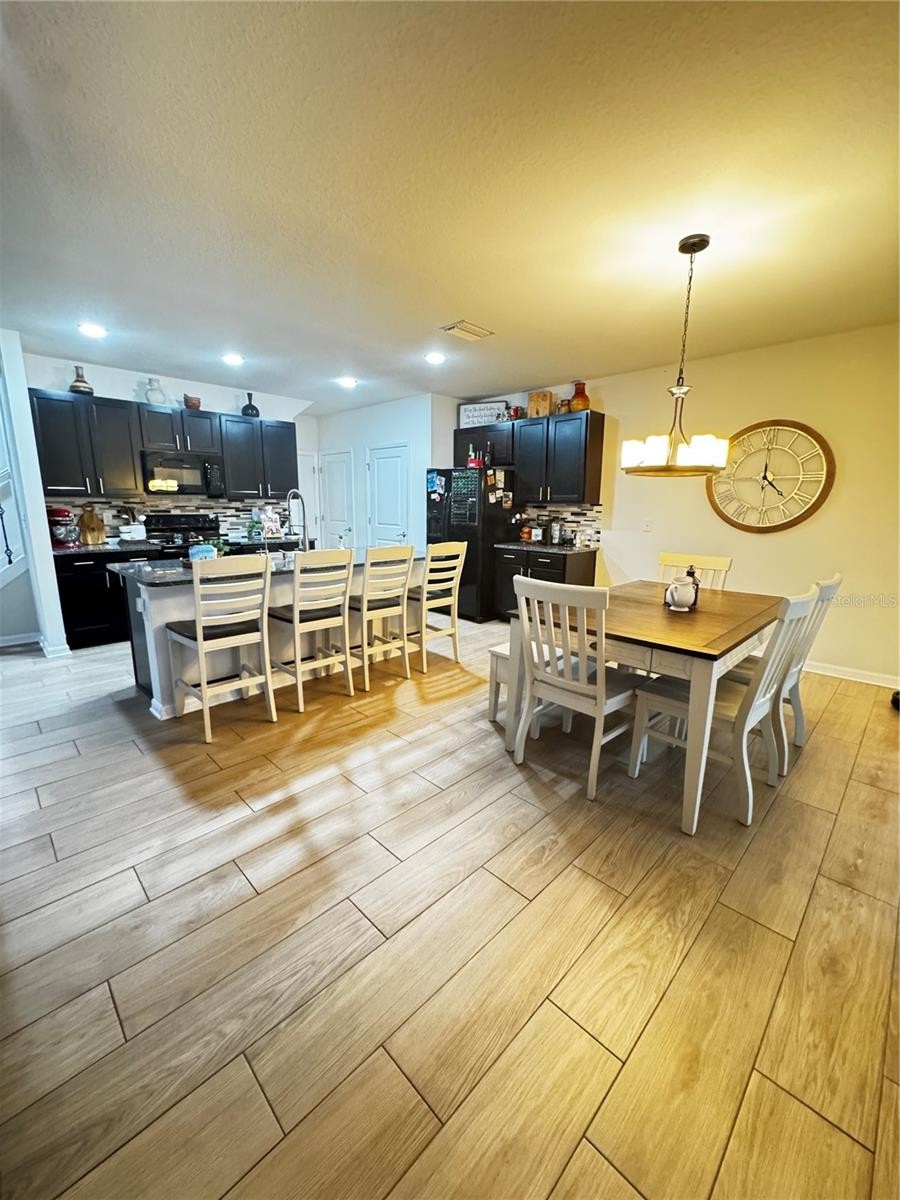 5223 SAN PALERMO DR