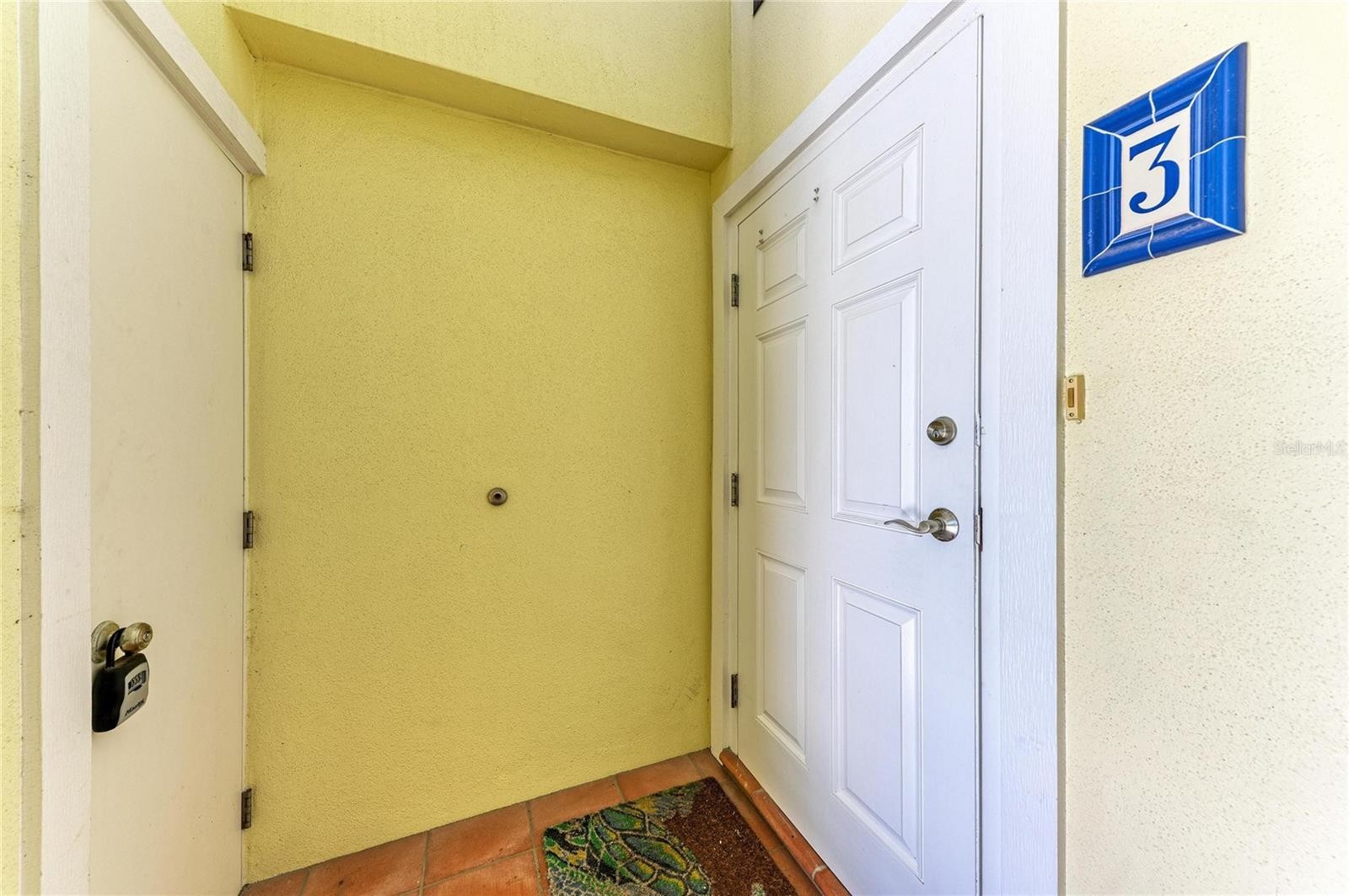 101 PALM AVE #3