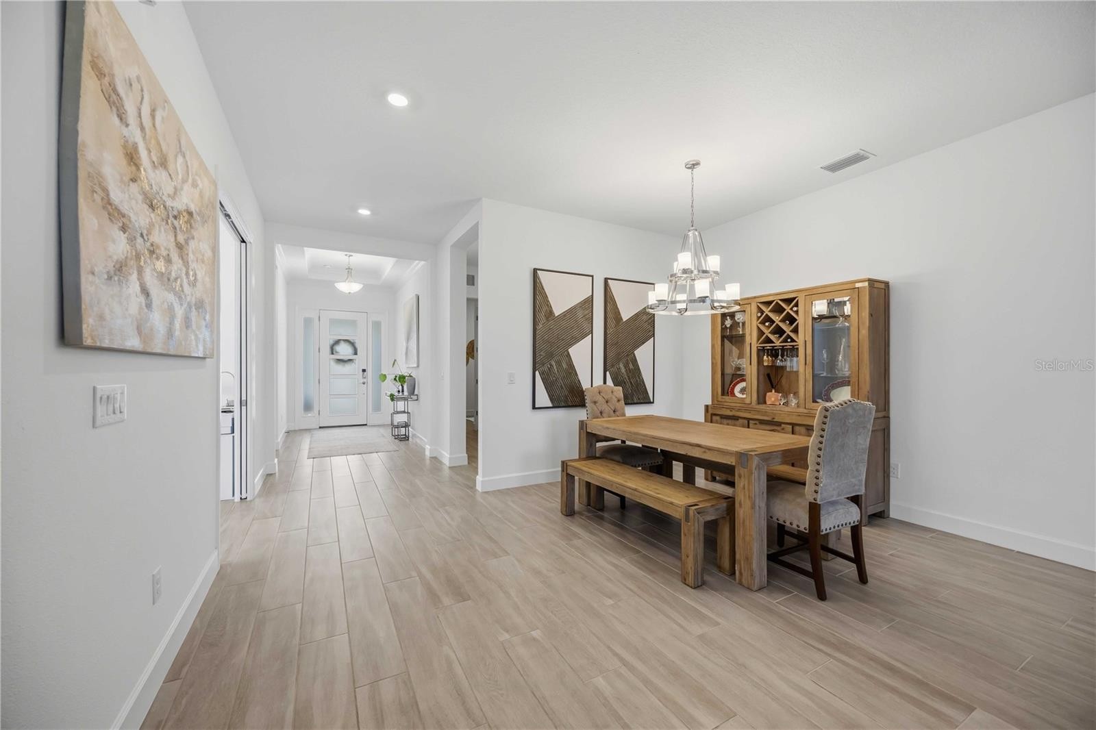 10116 SILENT NIGHT LN