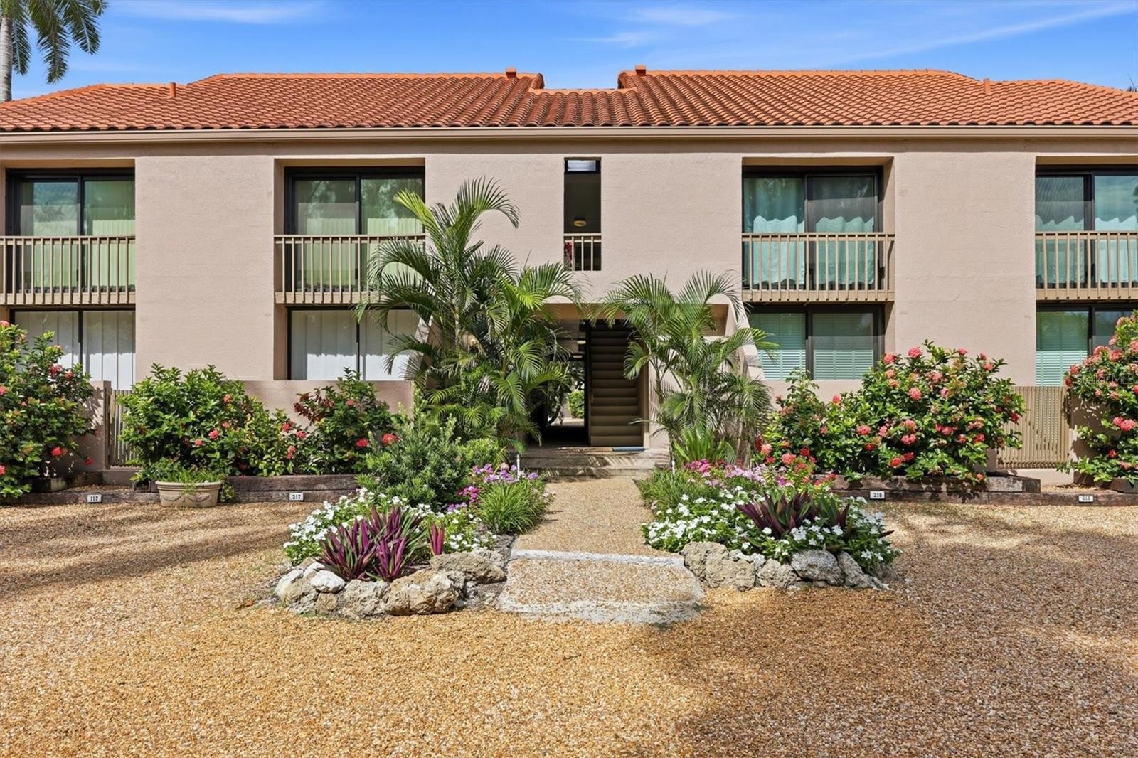 216 PASS KEY RD #216