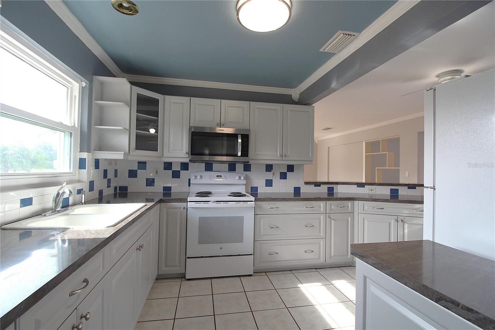 3919 27TH PKWY #3919