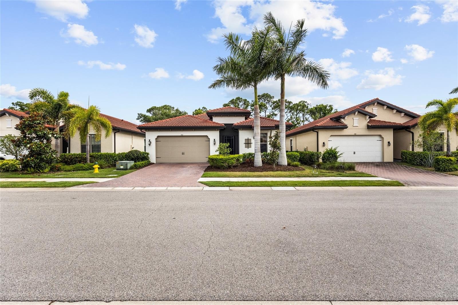 352 TOSCAVILLA BLVD