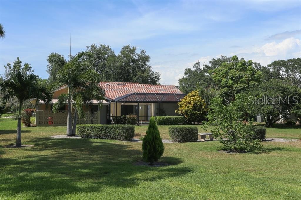 305 CAVALLINI DR