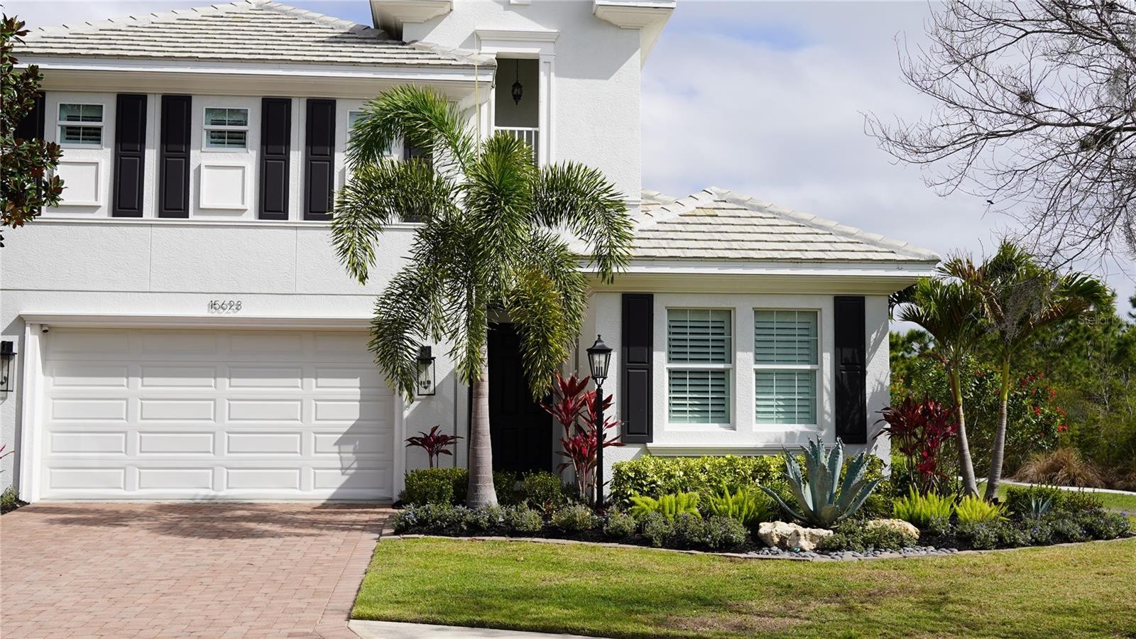 15623 LEVEN LINKS PL