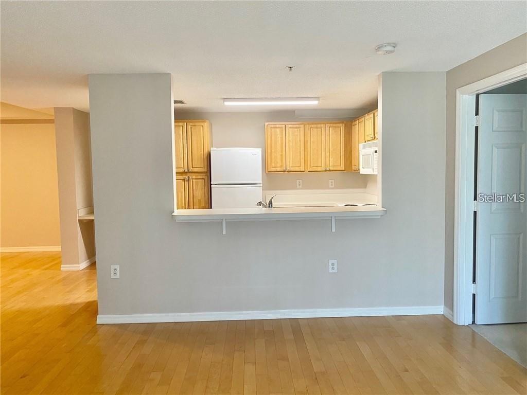 5600 BENTGRASS DR #8-118