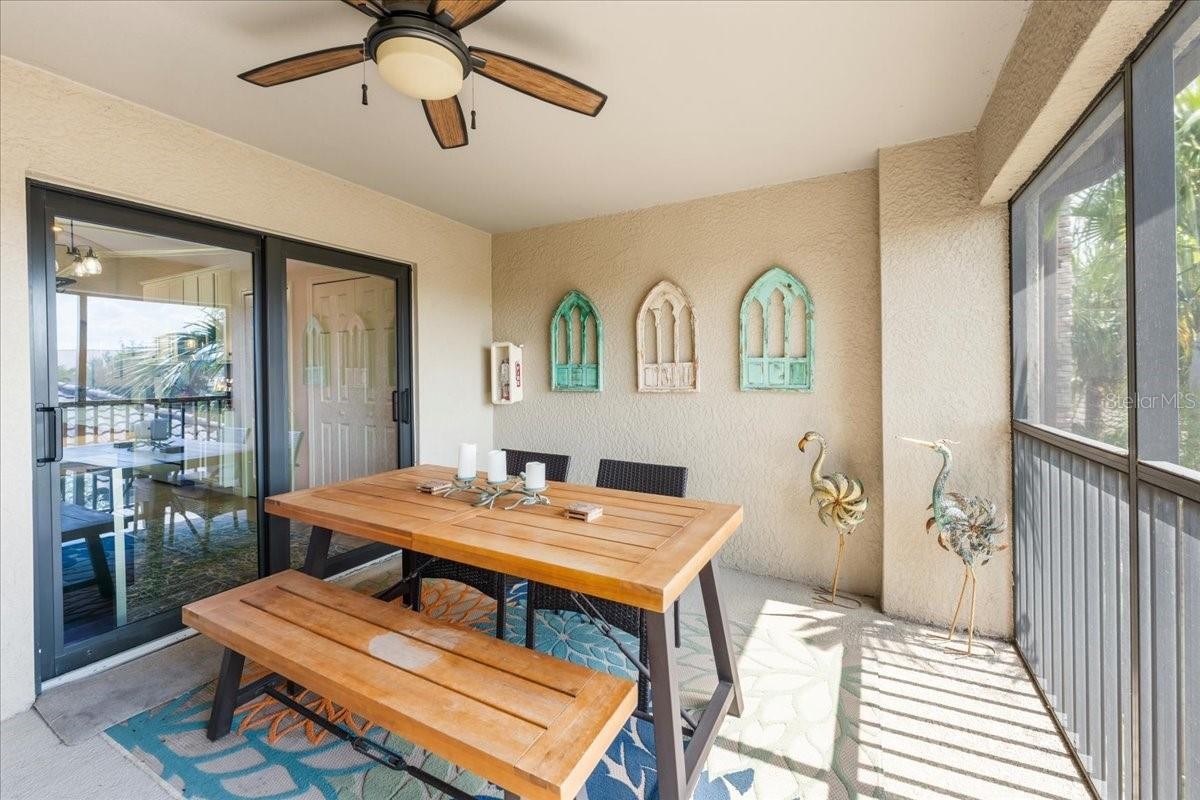 5557 PALMER CIR #202