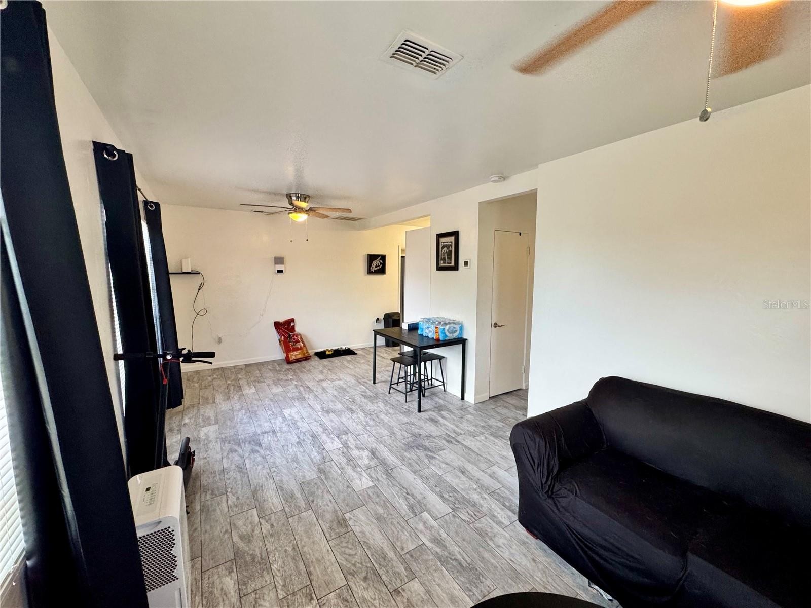 12100 CAPILLA LN