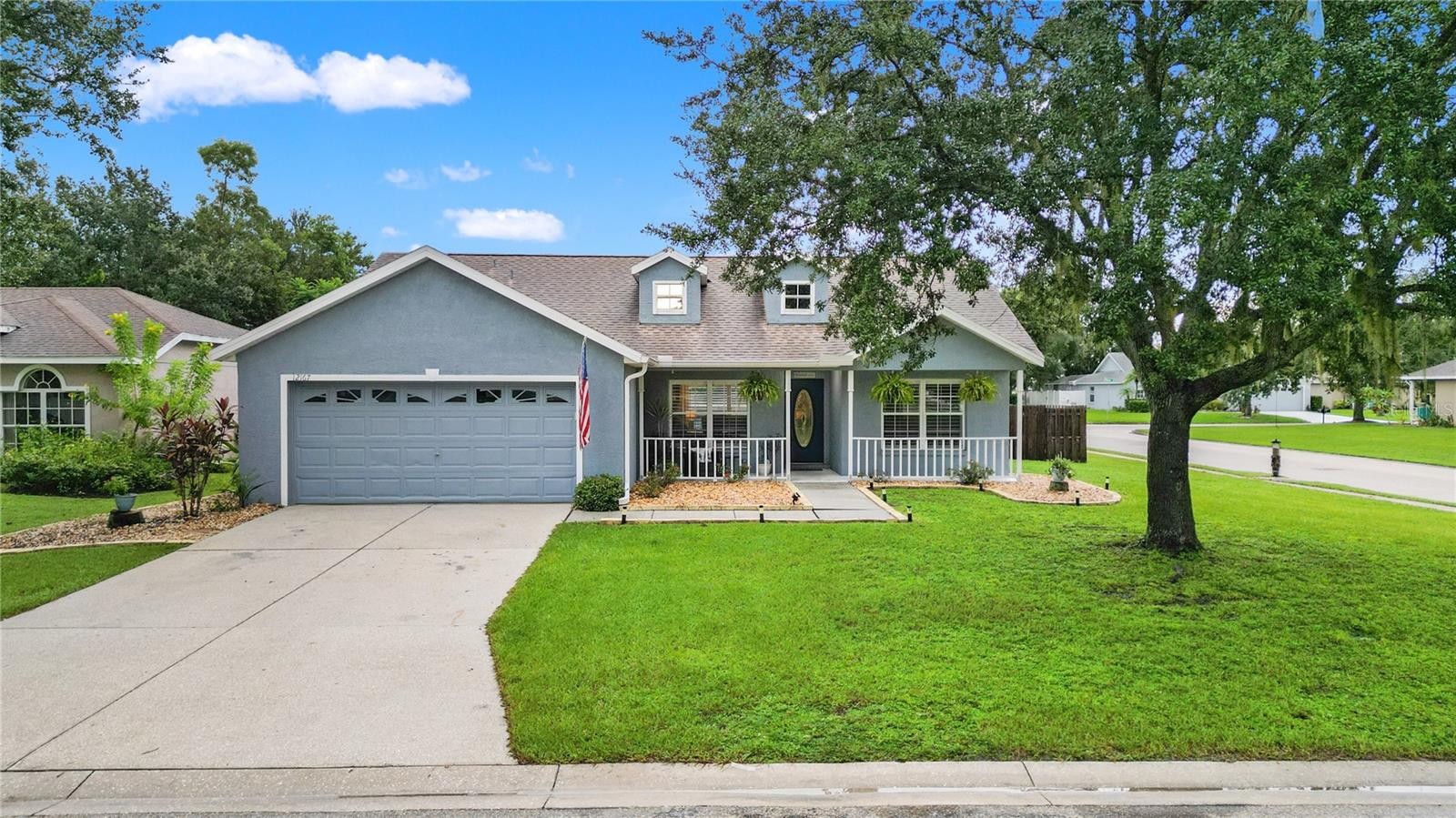 12167 WARWICK CIR