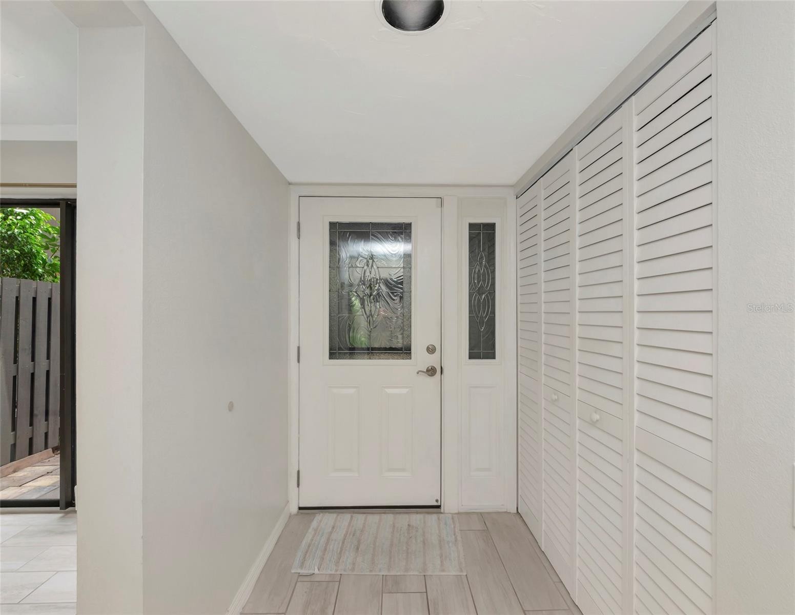 108 WOODLAND PL #108
