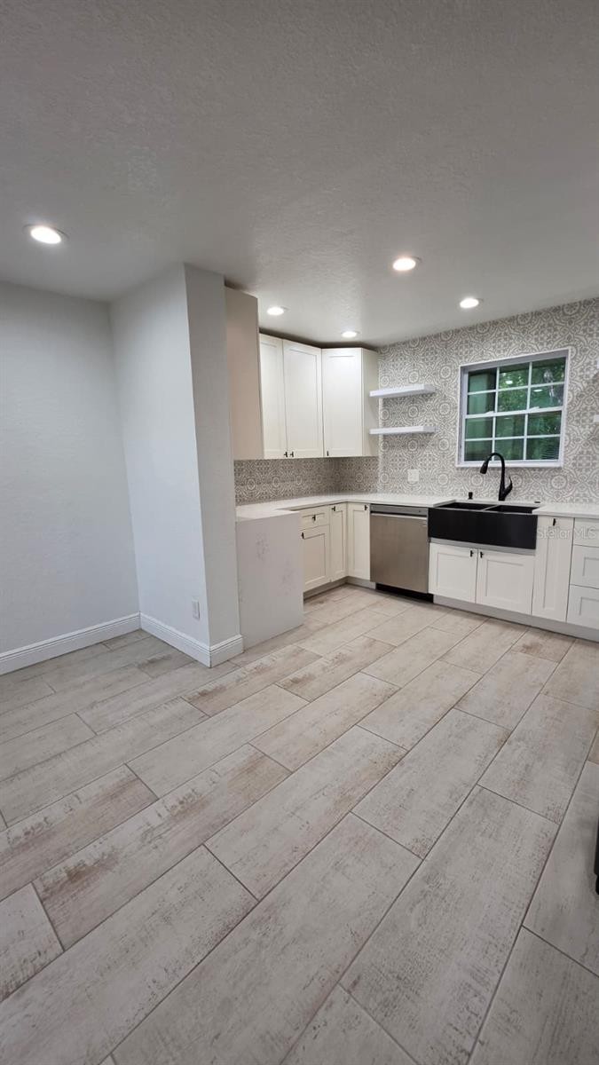 4453 RAYFIELD DR