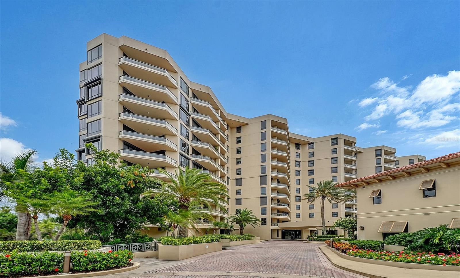 1241 GULF OF MEXICO DR #303