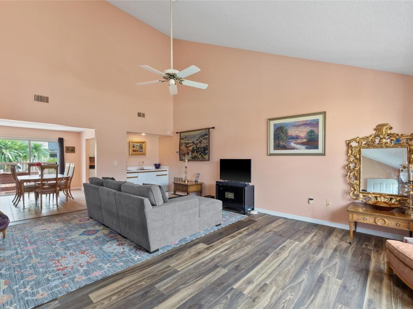 3910 77TH PL E