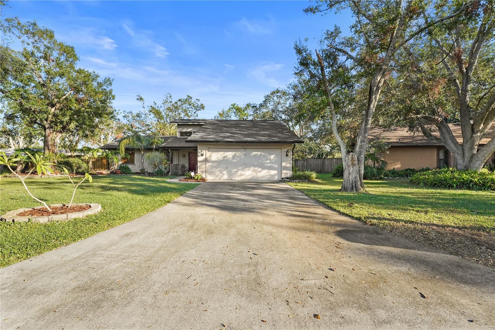 8433 CYPRESS LAKE CIR