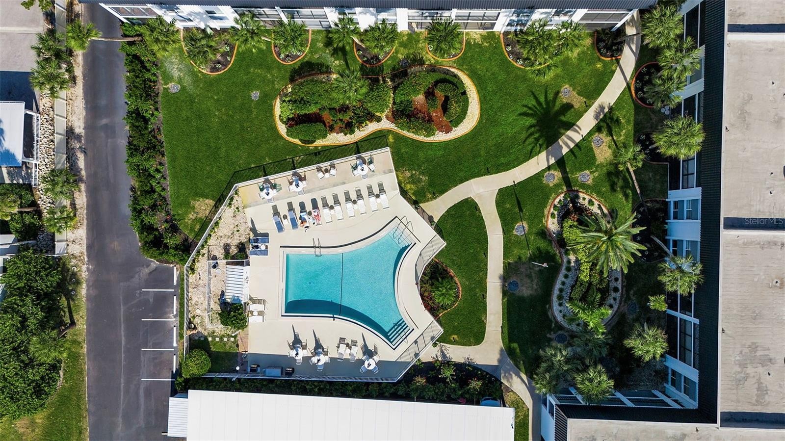 5600 BEACH WAY DR #201