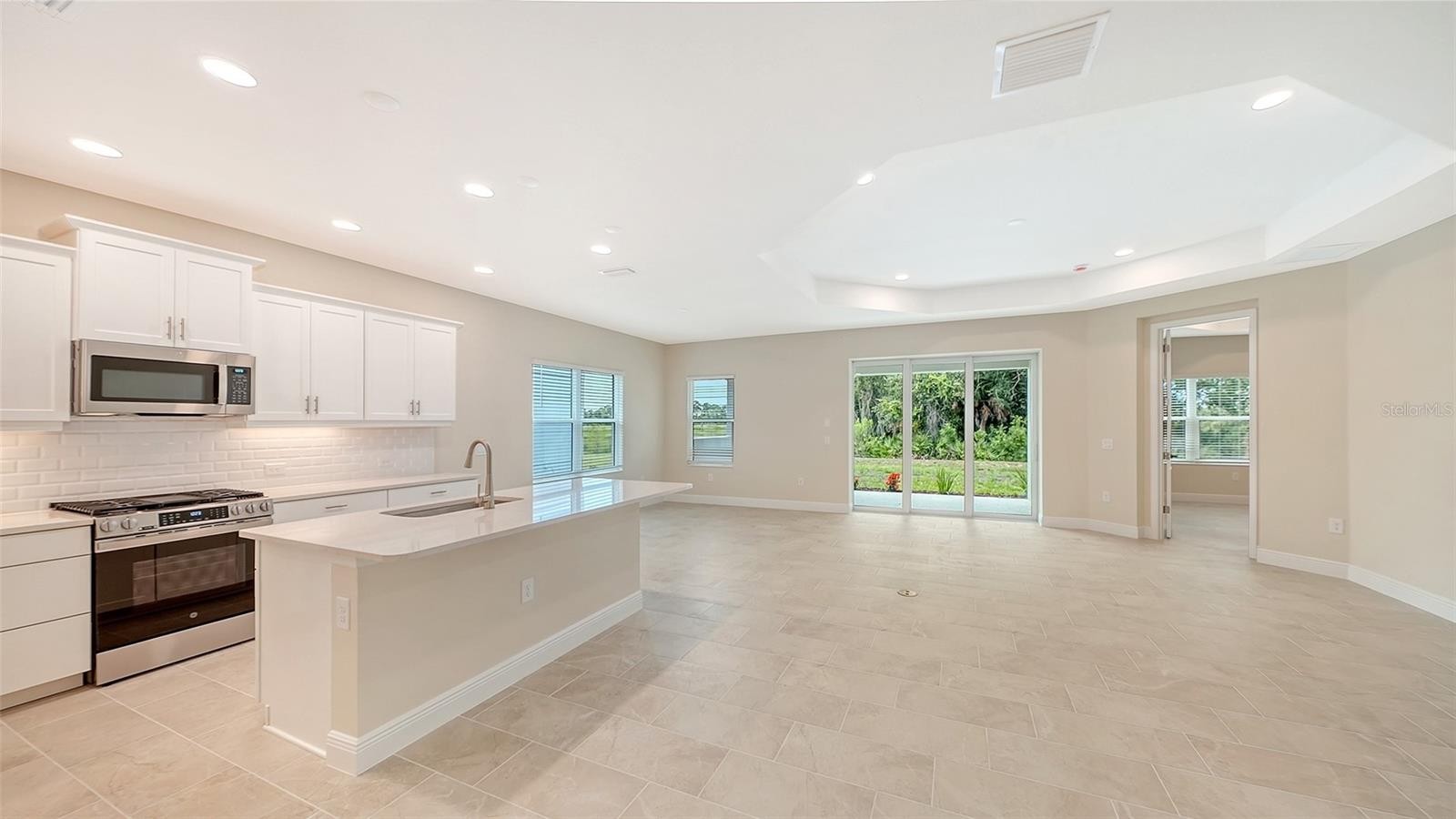 6547 BIG BAYOU DR