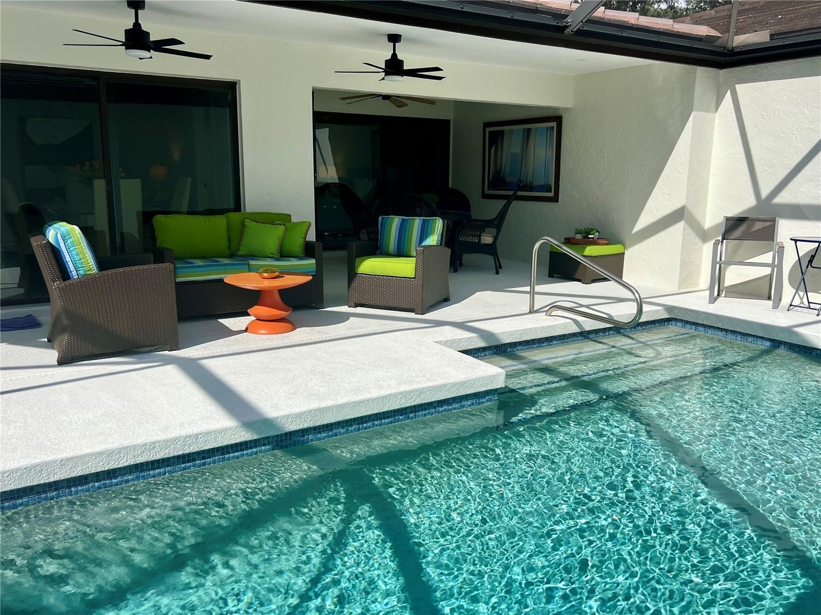 3918 GLEN OAKS MANOR DR